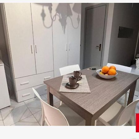 Apartamento Casa Vacanze La Rocca 2 Palermo Exterior foto