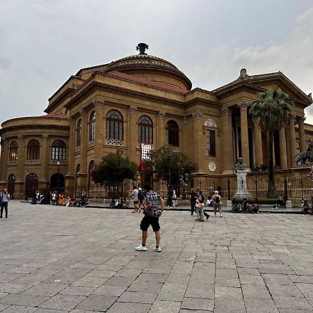 Apartamento Casa Vacanze La Rocca 2 Palermo Exterior foto