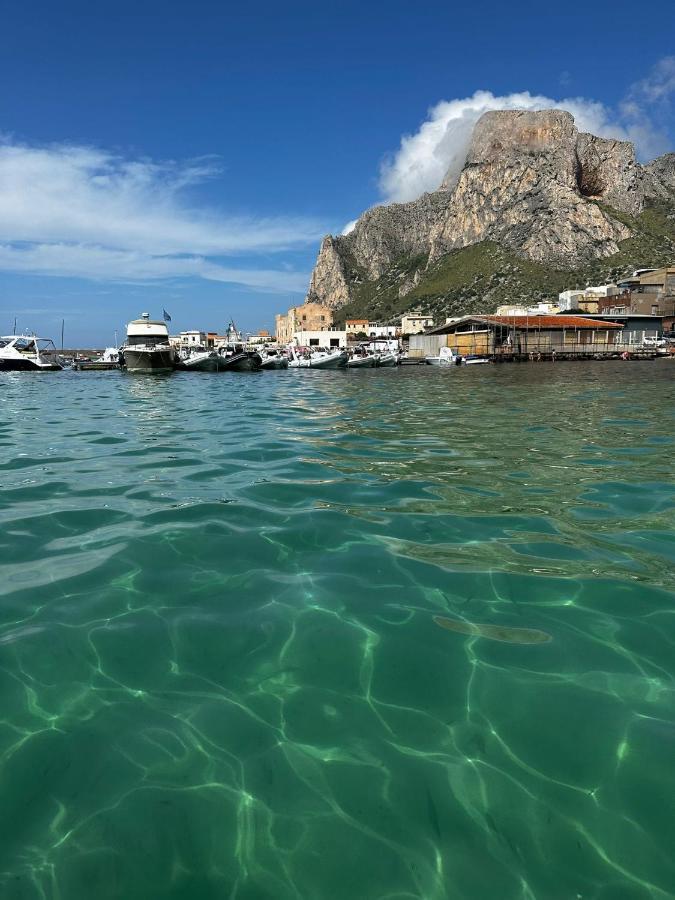 Apartamento Casa Vacanze La Rocca 2 Palermo Exterior foto